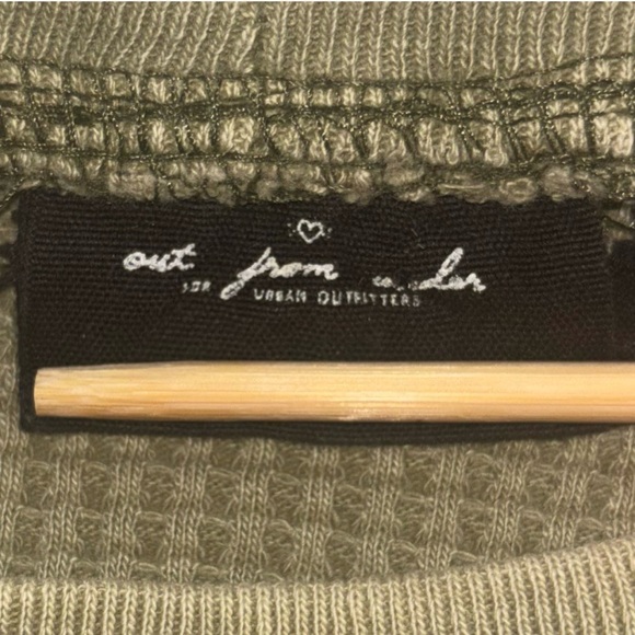 Urban Outfitters Women’s Cropped Hoodie Shirt Thermal Waffle Size XL Relaxed Fit - Picture 8 of 9